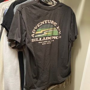 Billabong hardly warn Mens small tshirt